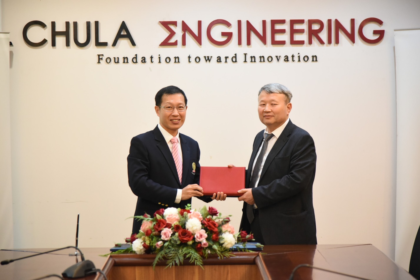 Чулалонгкорн университетінің Инженерлік факультетімен (The Faculty of Engineering, Chulalongkorn University) жұмыс кездесуі және меморандумға қол қою